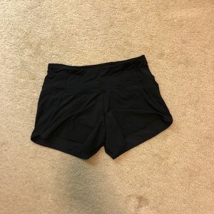 Lululemon speed up short black